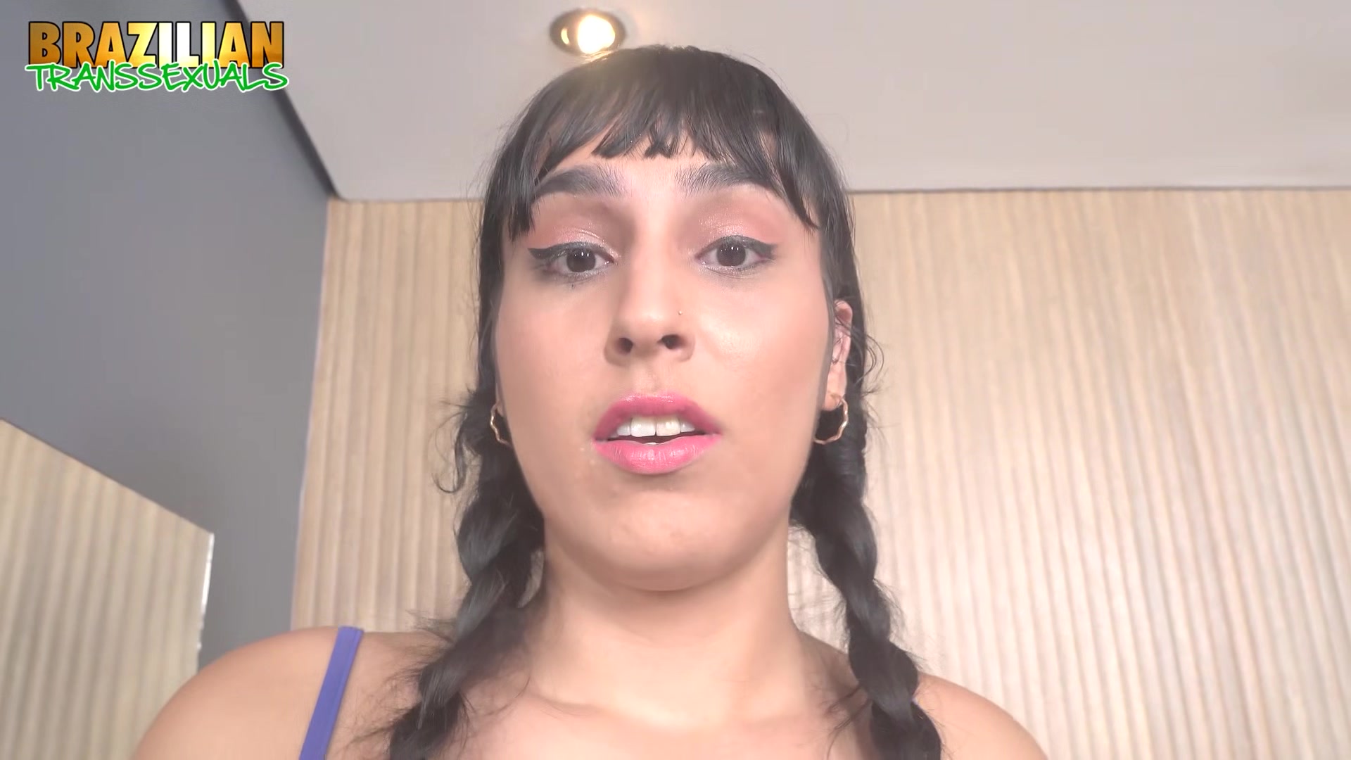 BRAZILIAN-TRANSSEXUALS - Anne Antonella First Glimpse