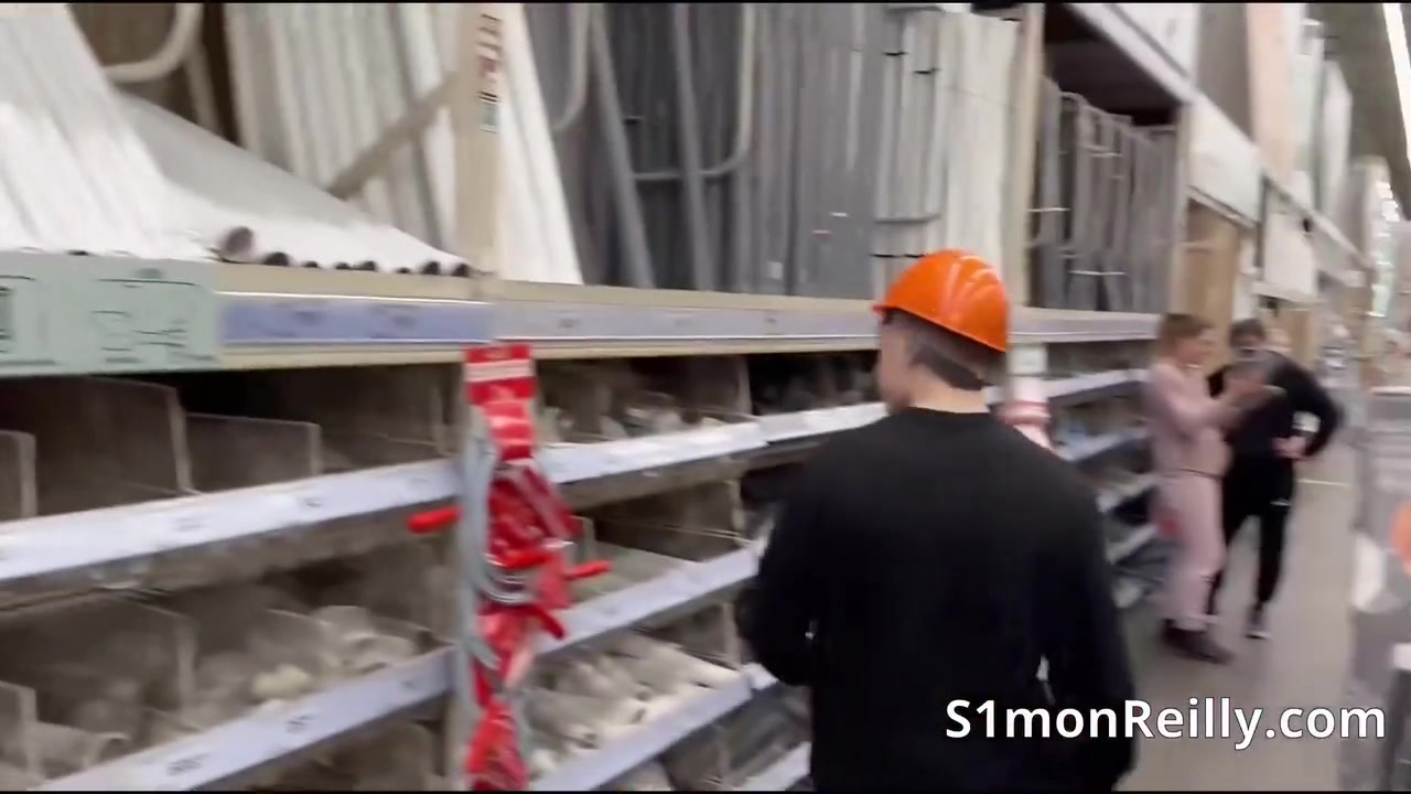 Construction Worker Screwing Your Pipe - Public Cruising