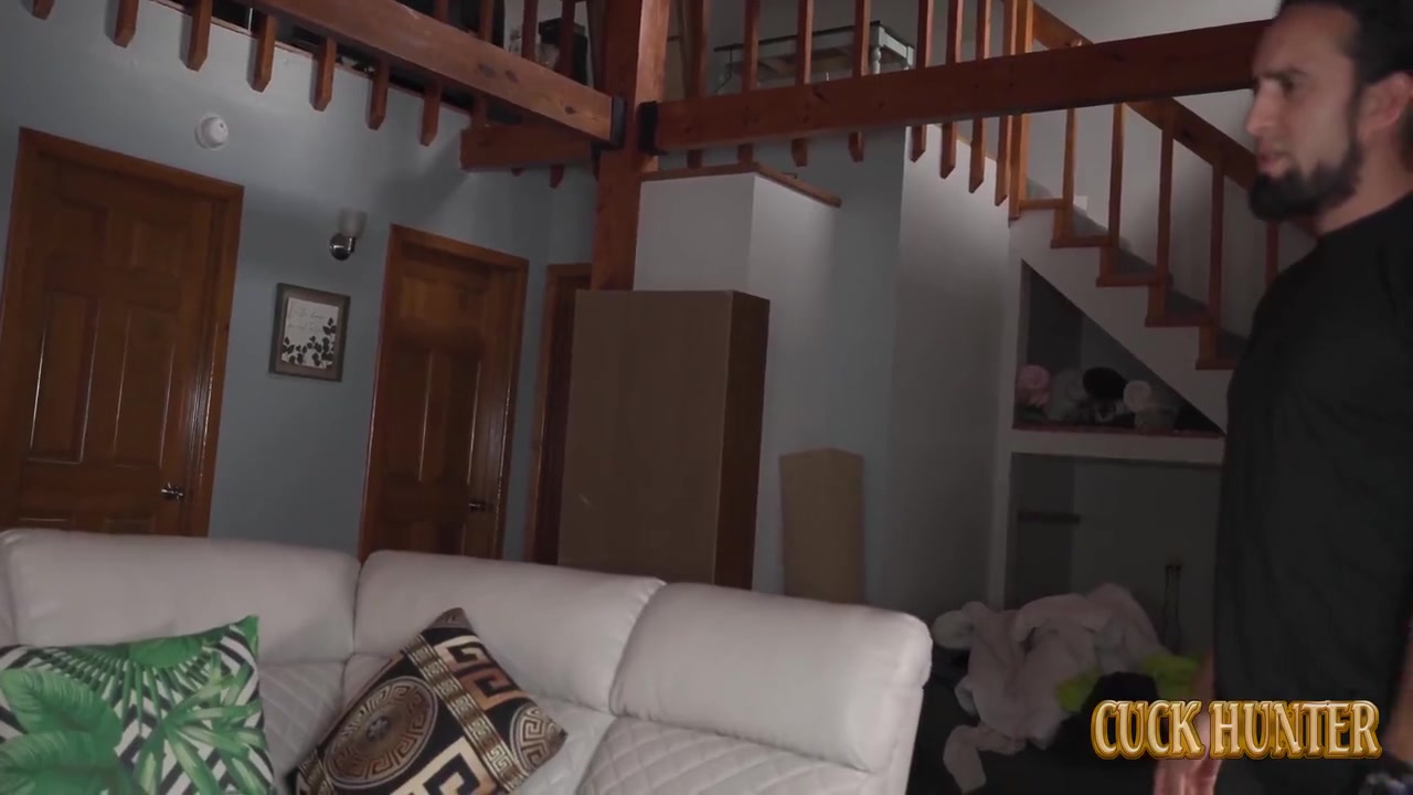 Cherry Gwendolyn And Dickdealer Don - While Her Husband Made Tea, Cherie Dropped To Her Knees And Started Sucking Their Guests Massive Black Cock