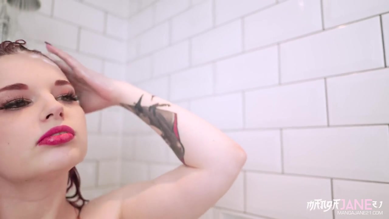 Lets Take A Sexy Shower - MangaJane