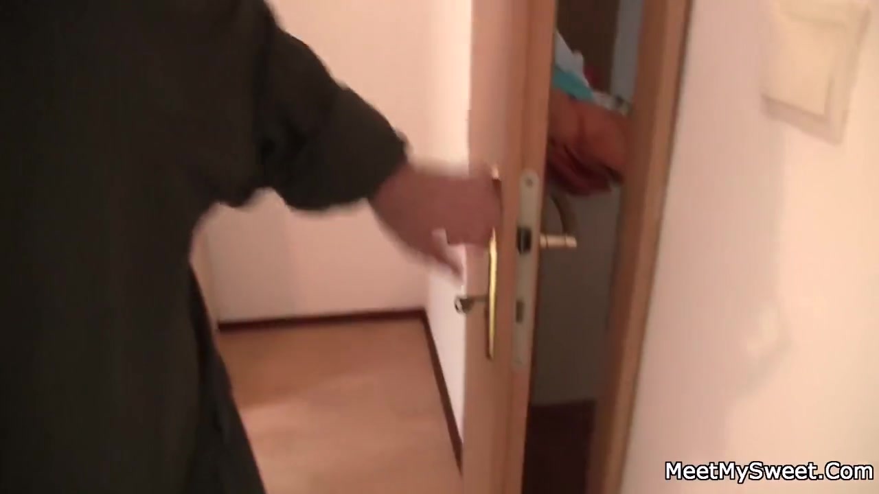 Step daddy Fucked In A Narrow Hole Beauty