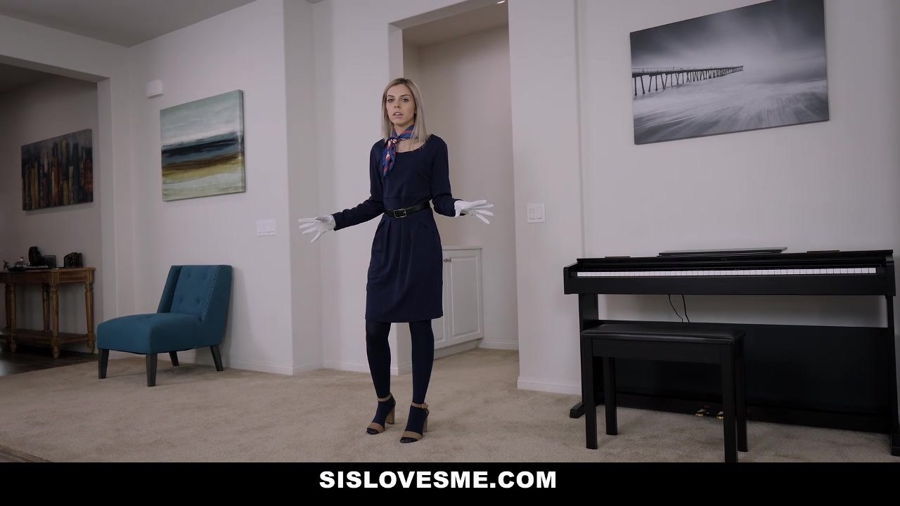 Allie Nicole In Snatch Me If You Can