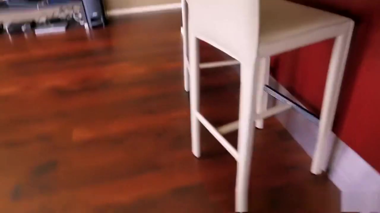 Babysitter's big ass keeps her job