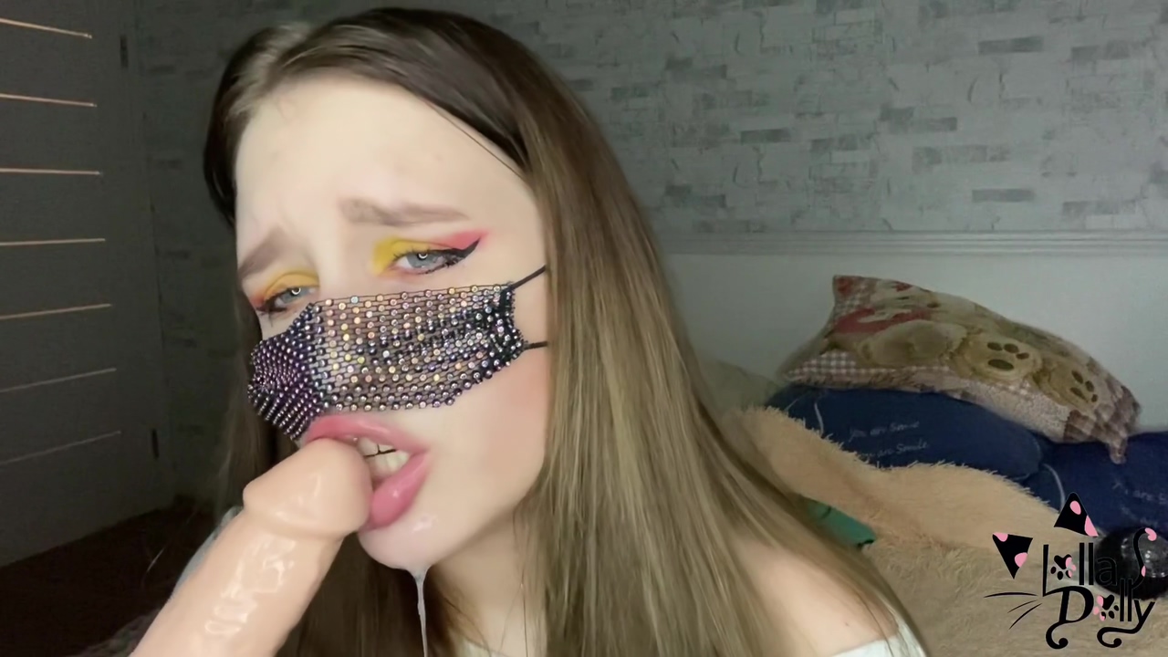 Lolla Dolly - Sweet Bitch Swallows A Huge Dildo
