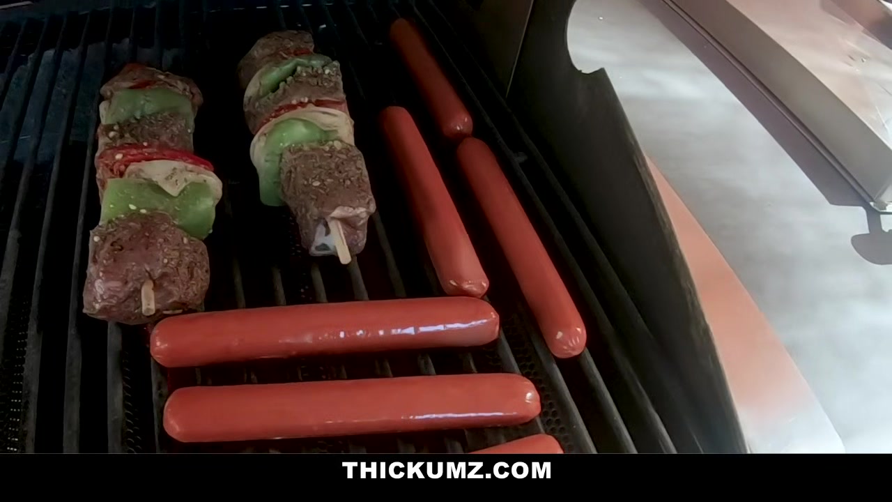 Thickumz - Cute Thick teen 18+ Gets Hungry With A Stud