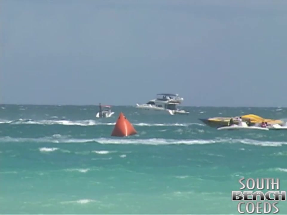 Video on and Around Southbeach - SouthBeachCoeds
