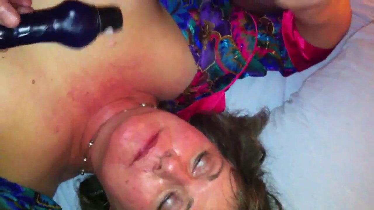 Cum Buttered Nipples - TacAmateurs
