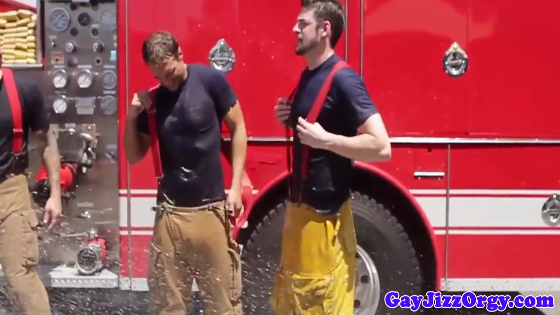 Gaysex Hunks In Uniform Squirting Cum 6 Min