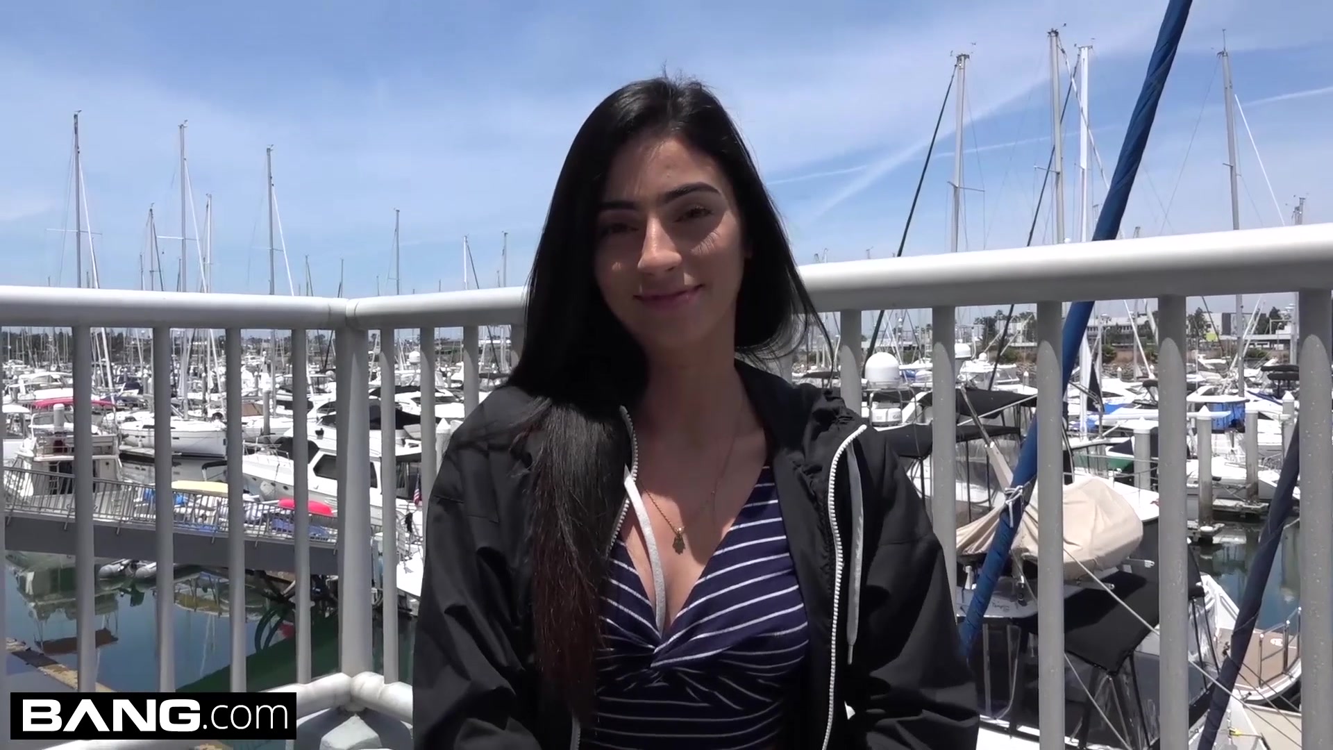 teen 18+ Cheating Girlfriend Jasmine Vega has sex in public