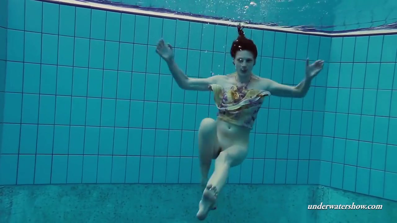 Nudist teen 18+ Enjoy Nude Swimming And Being Horny