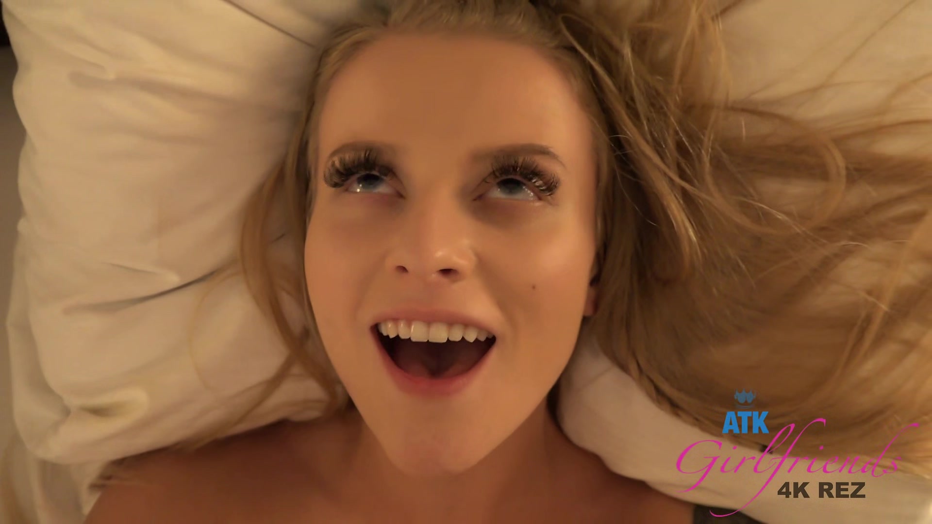 Watch These Girls Cum As You Eat Their Pussies
