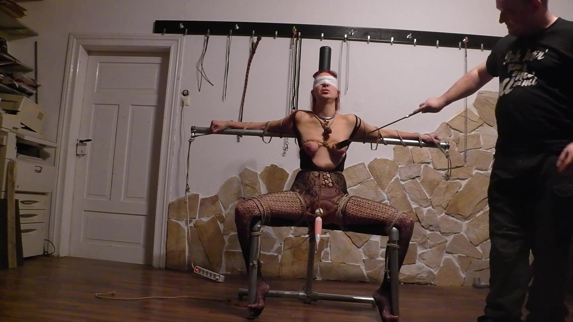Slave Chair 3 Of The Power Vibrator Is Used