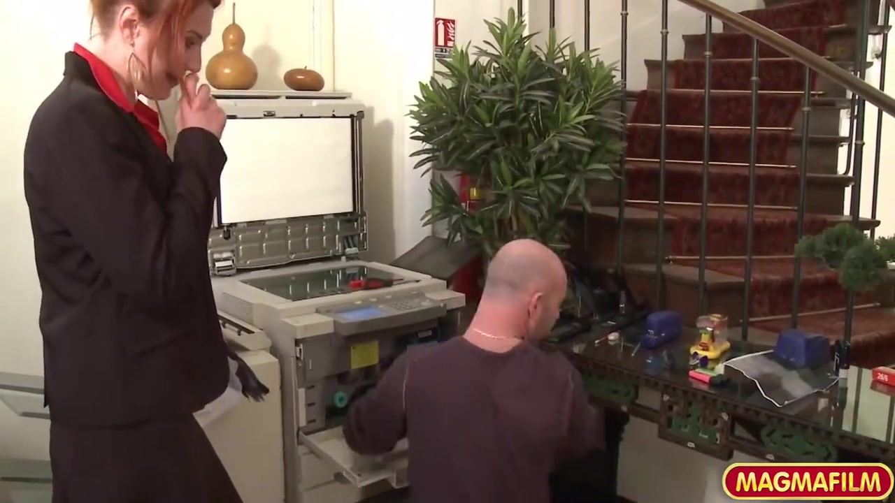 Office Babe Gets Arse Nailed