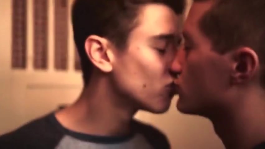 Porn Boyfriends Up And At Em Raw Fuck