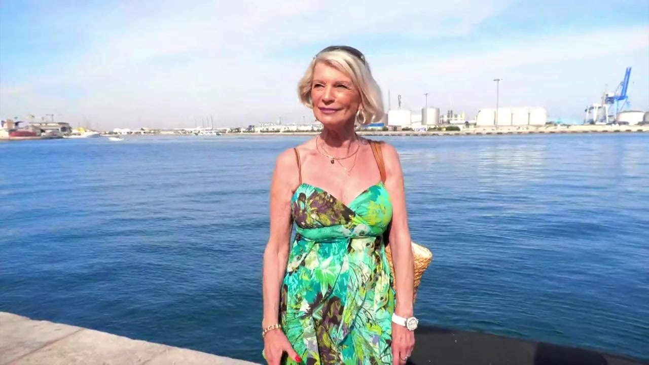 Danaklem, greedy to the end! - Jacquie et Michel TV