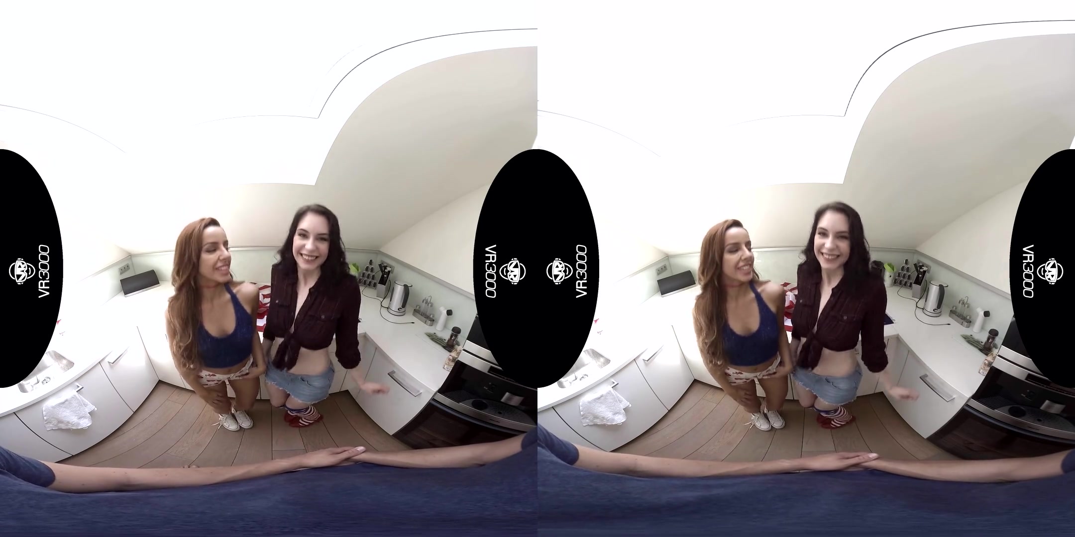 Vanna Bardot & Anna De Ville in 4th of July Threesome - VR3000