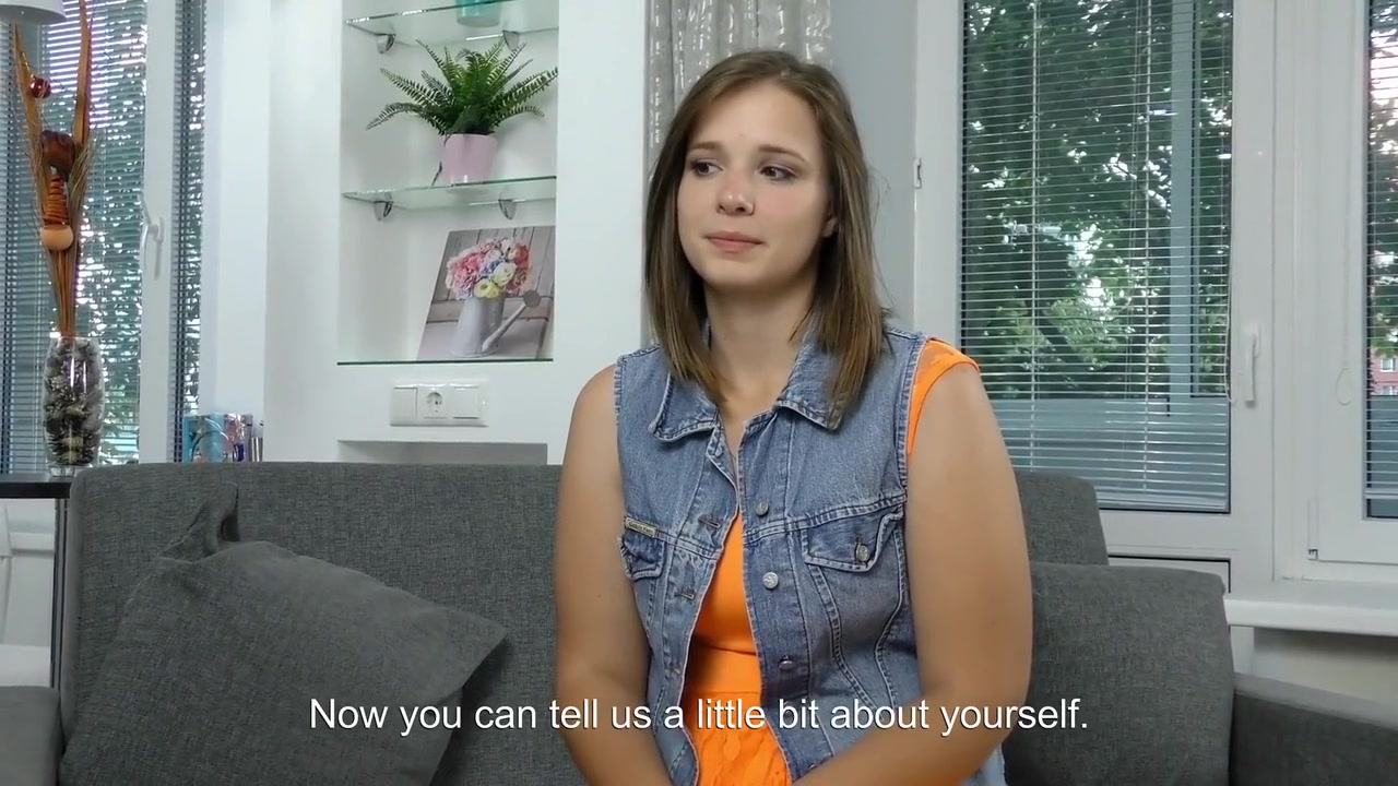 Virgin Casting And Masturbation Of Chubby Sandra Bulka