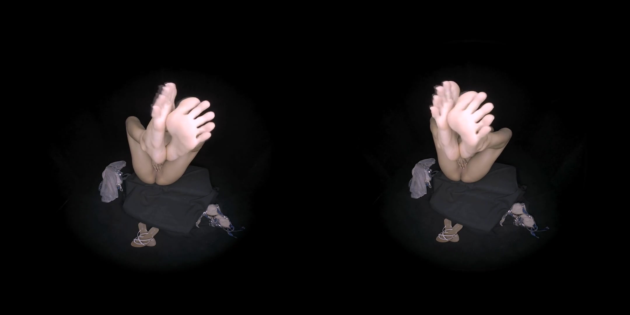 The Belly Dancer's Feet - Gorgeous Babe Solo Virtual Reality Foot Fetish