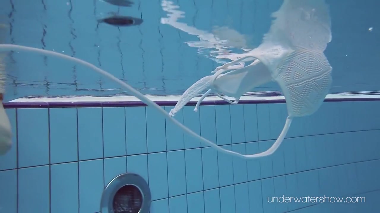 Floating Babe In The Warm Pool Getting