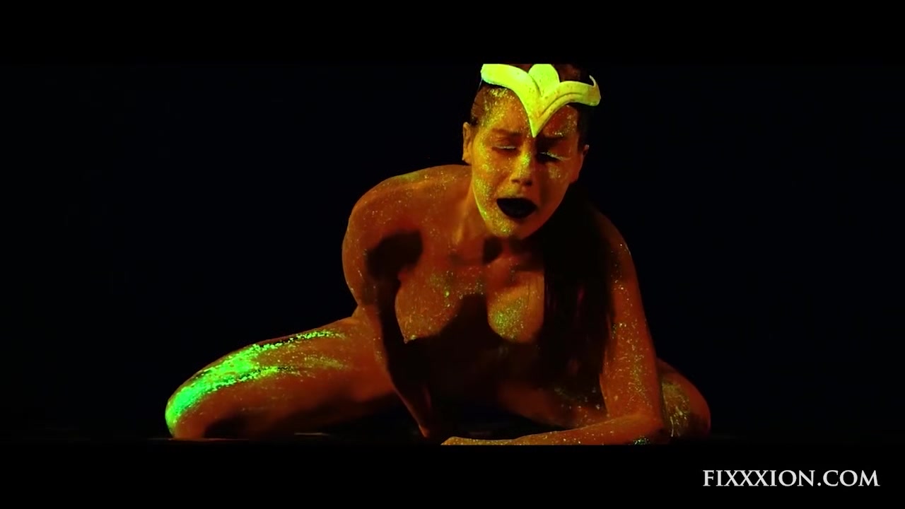 Translucid Goddess - Fixxxion