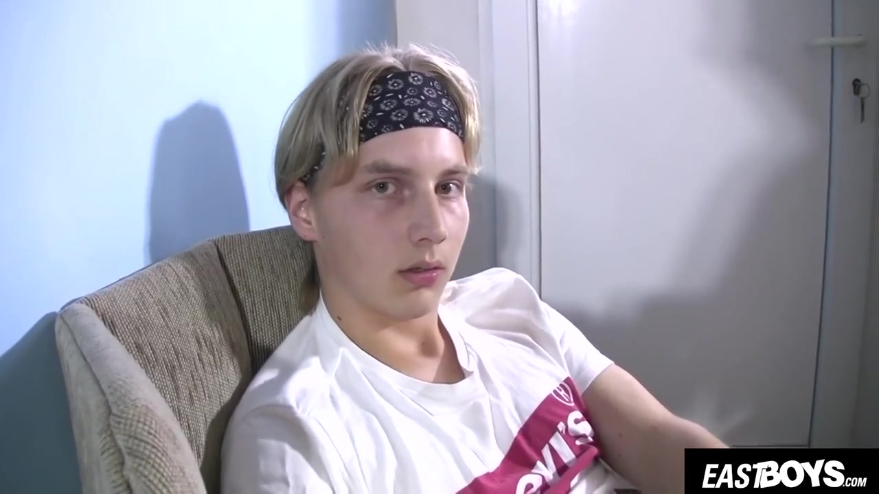 Cute Czech Teen 18+ Boy Jerks Off His Dick