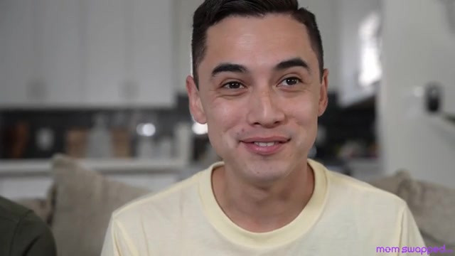 We Swap Our Busty Vampire Stepmoms - S2:E6 - Momlover