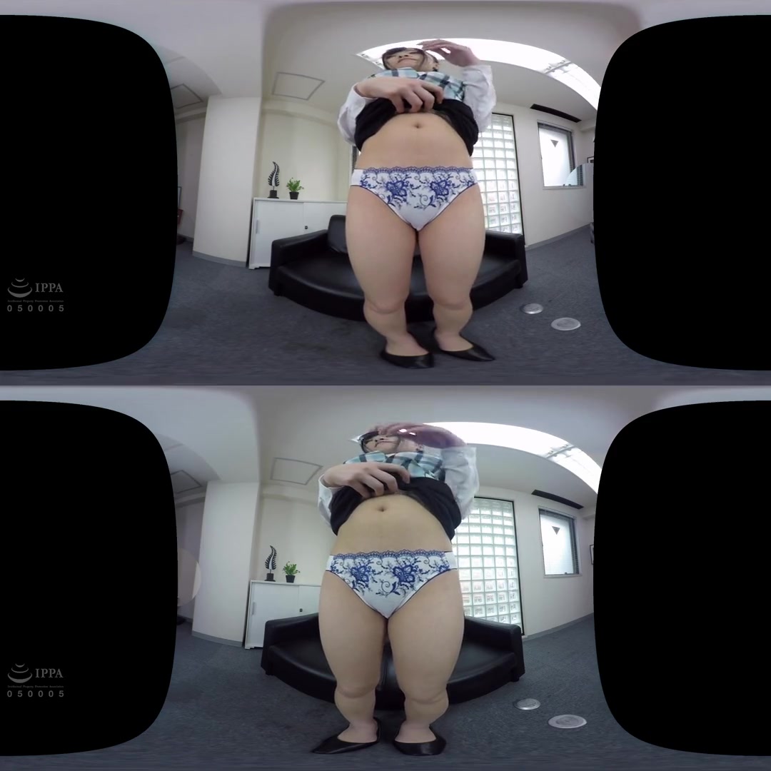 Look at My Panties VR - Cute Amateur Japanese Girls Showing off Their Panties
