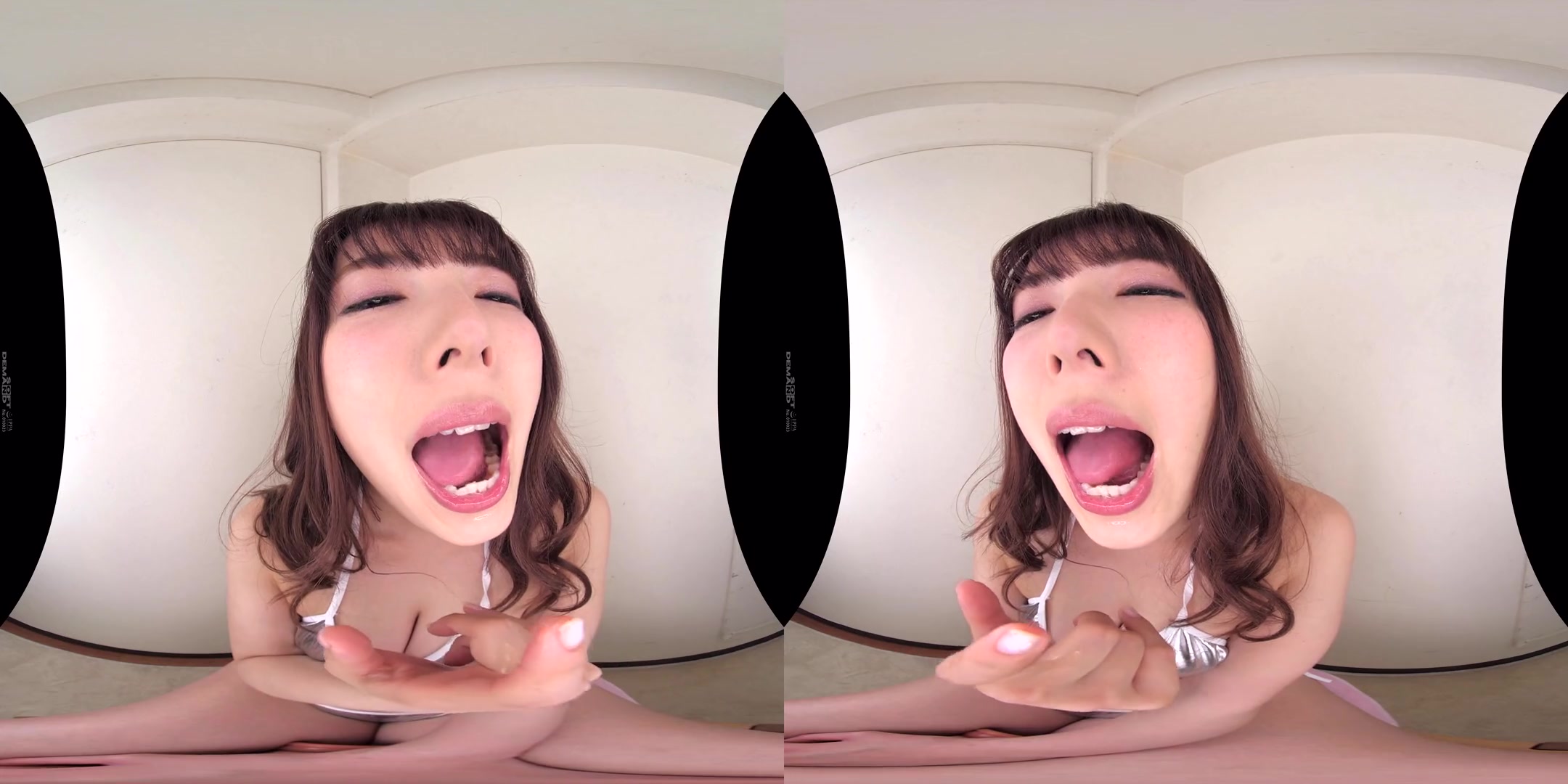 Close-Up Blowjobs in Virtual Reality 2 - Japanese Asian teen 18+ Blowjob