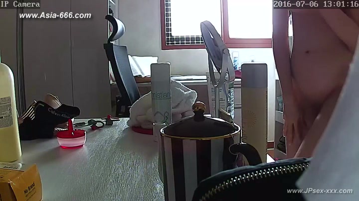 Hackers use the camera to remote monitoring of a lover's home life.39