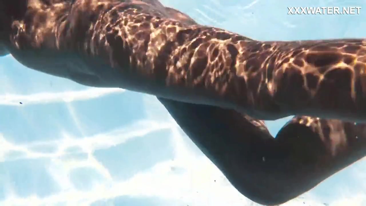 Venezuelan Juicy teen 18+ Showing Big Tits Underwater