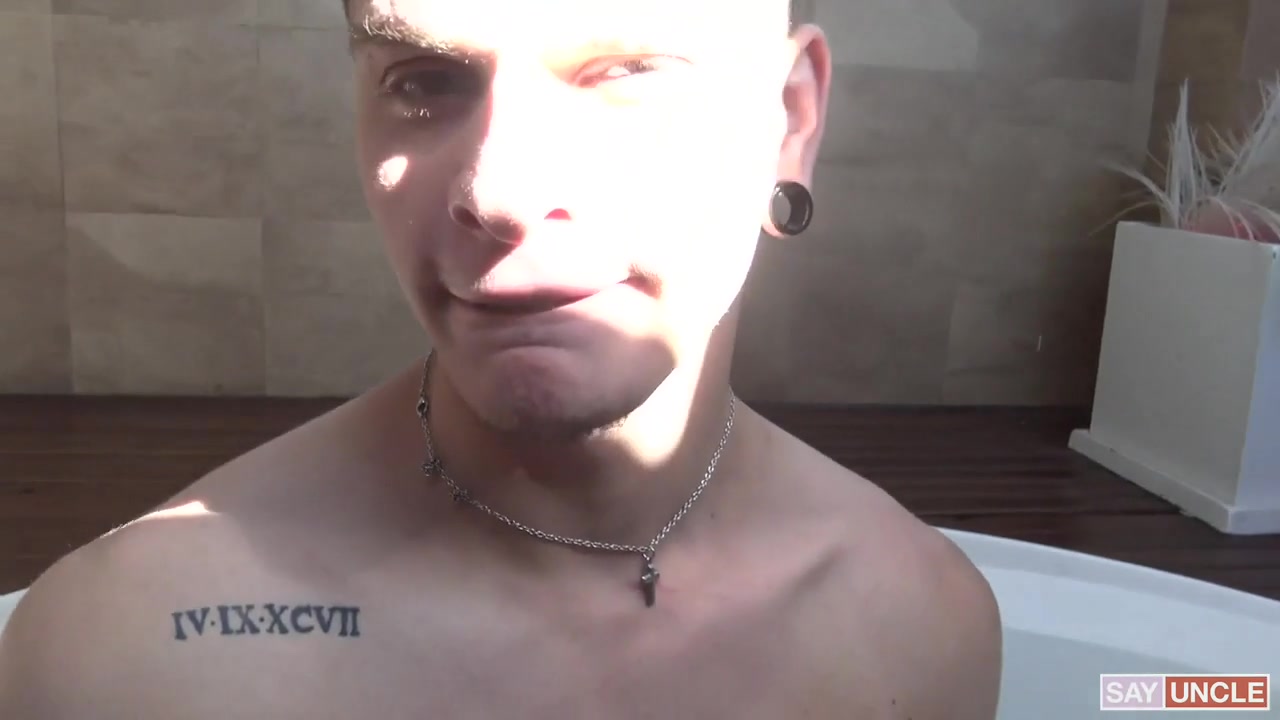 Edgy - LatinLeche