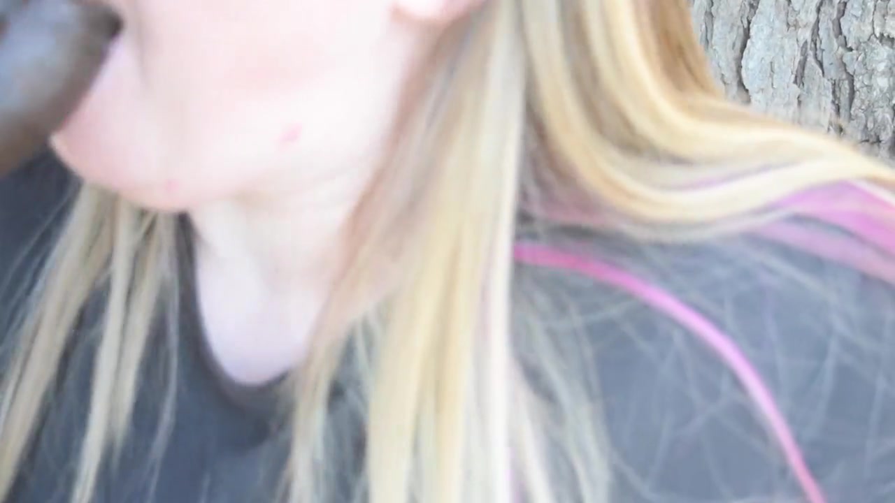Super Head From Outside With Blonde Bbw