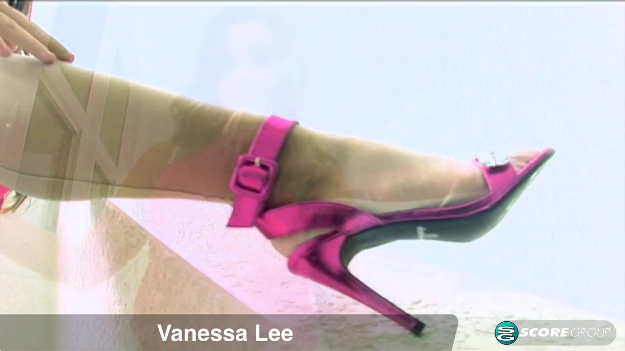 Vanessa's Foots-A-Fuckin'