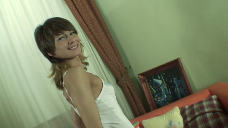 Slutty amateur doll gets a mouthful of fresh cum