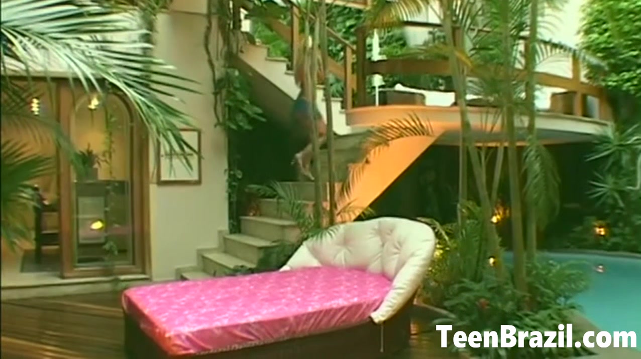 Blonde Teen girl from Brazil has Sex Outdoors