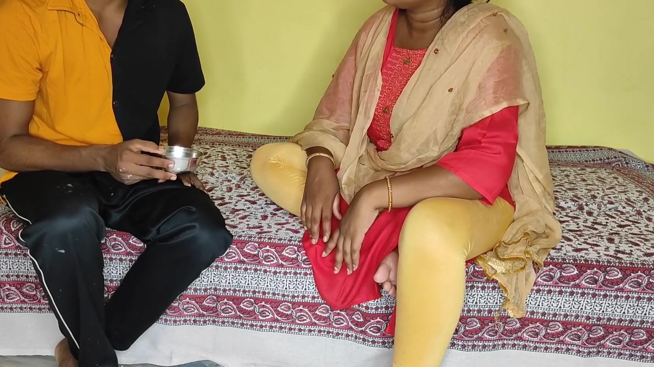 Wife Next Door Loves Oral And I Came On Her Butt.කමබ ලවකනනක