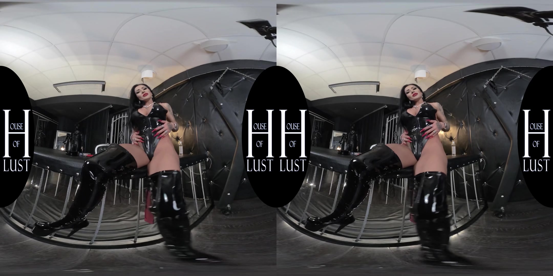 Mistress Kennya - Up Close And Personal Session - VRVids