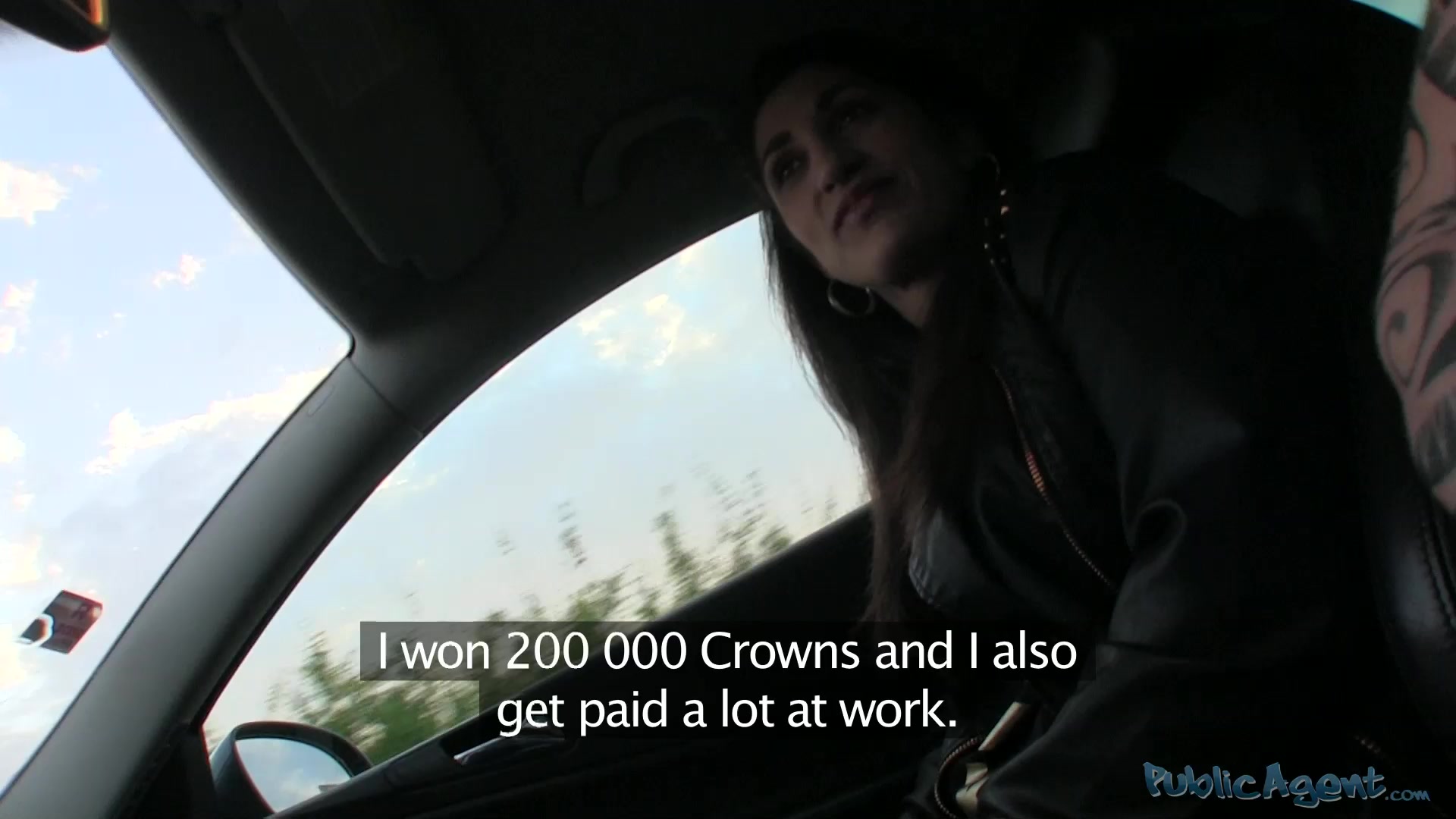 PublicAgent Video Scene. Juli
