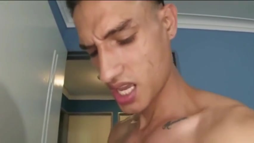 Twink Bare Top Cums Twice