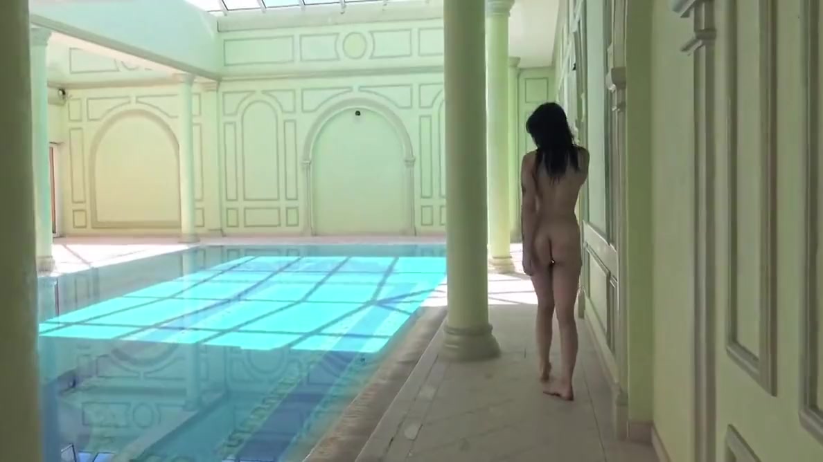 Gets Very Horny By The Pool - Laura Dickens