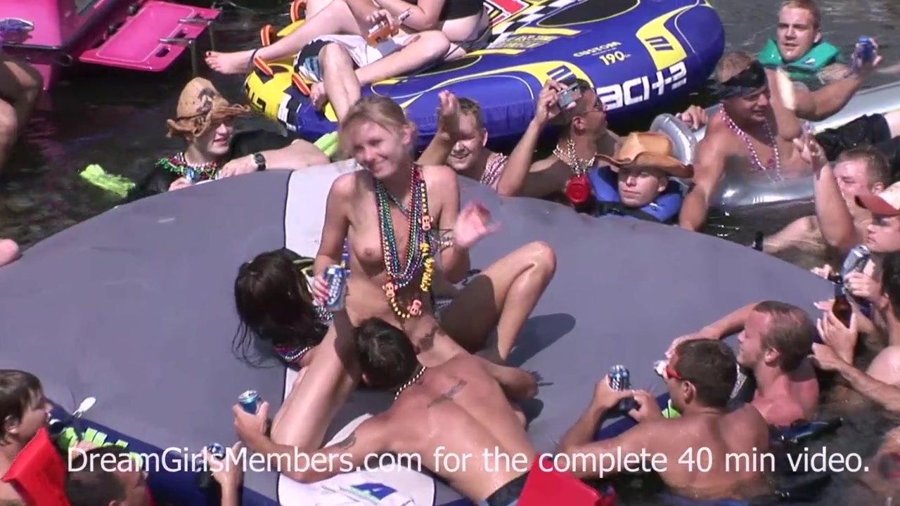 teen 18+ Sluts Let Random Strangers Eat Their Pussies At Wild Lake Party - DreamGirlsMembers