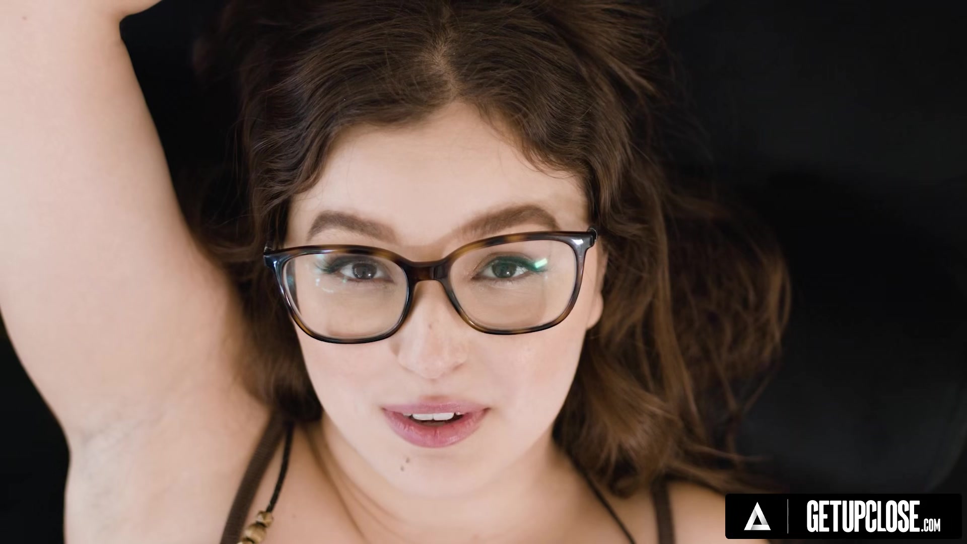 UP CLOSE - Big Ass College Hottie Leana Lovings Delightfully Enjoys Taking Her Man's Hard Cock