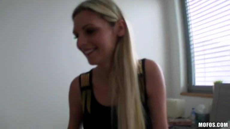 Slavic slut needs some money and I found a solution
