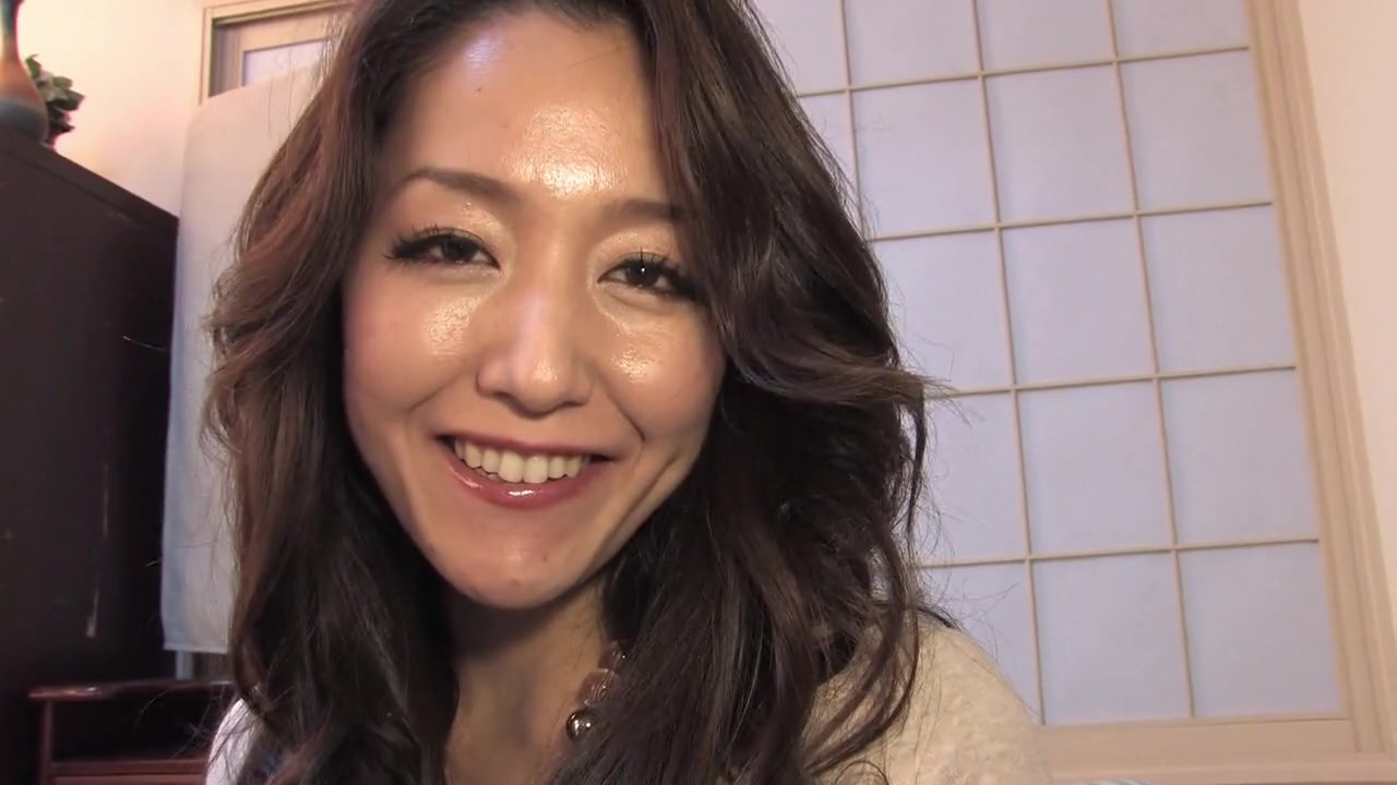 Mature Japanese whore loves blowing cock under the shower by Blowjob Fantasies from Japan
