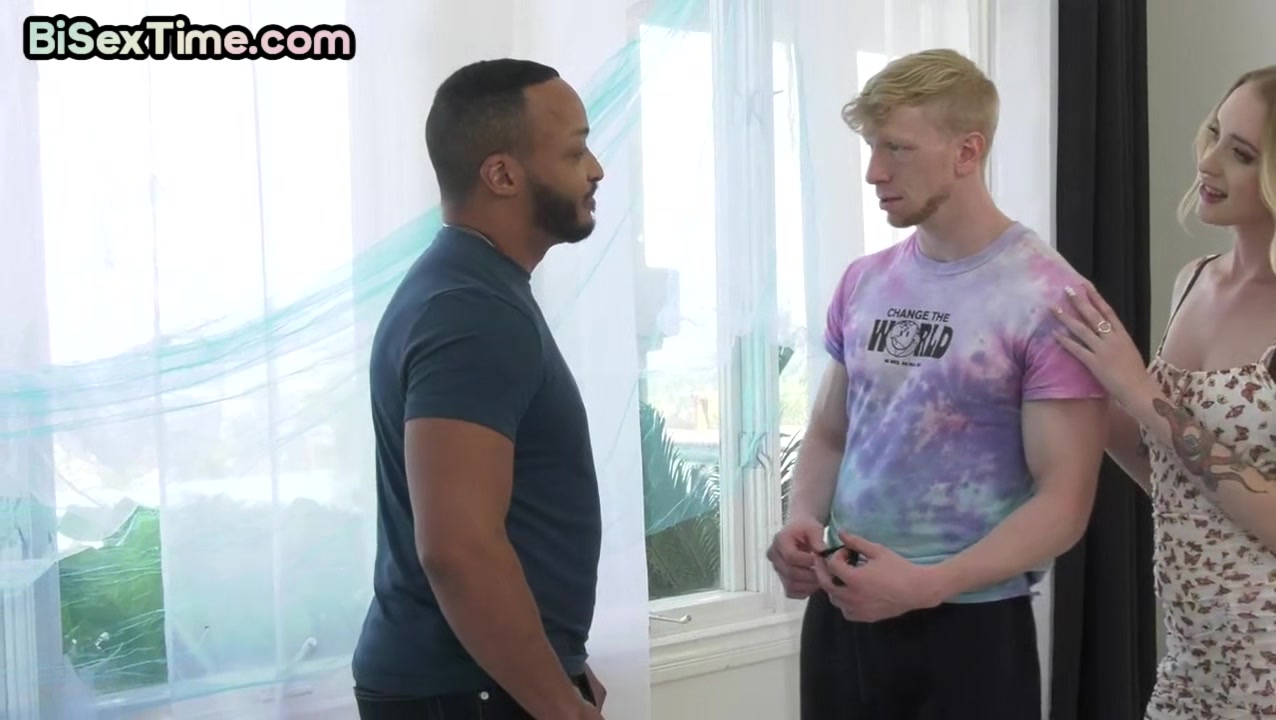 IR bisexual deepthroating bae fuck 3some with her BFFs