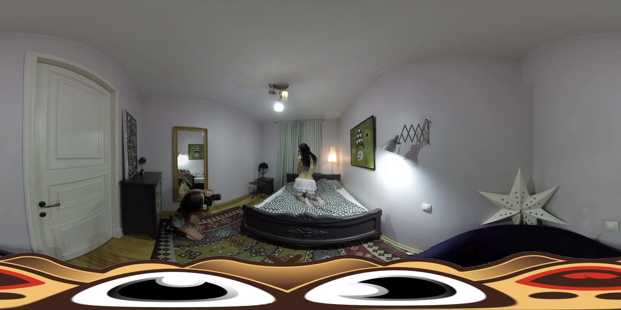 Sexy Lesbian Photo Session with a Happy Ending - VirtualPorn360