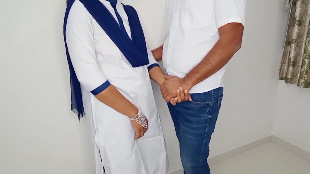 ඉසකල සර ගන බරනන බ Sri Lankan School Babe Fucked By Class Teacher