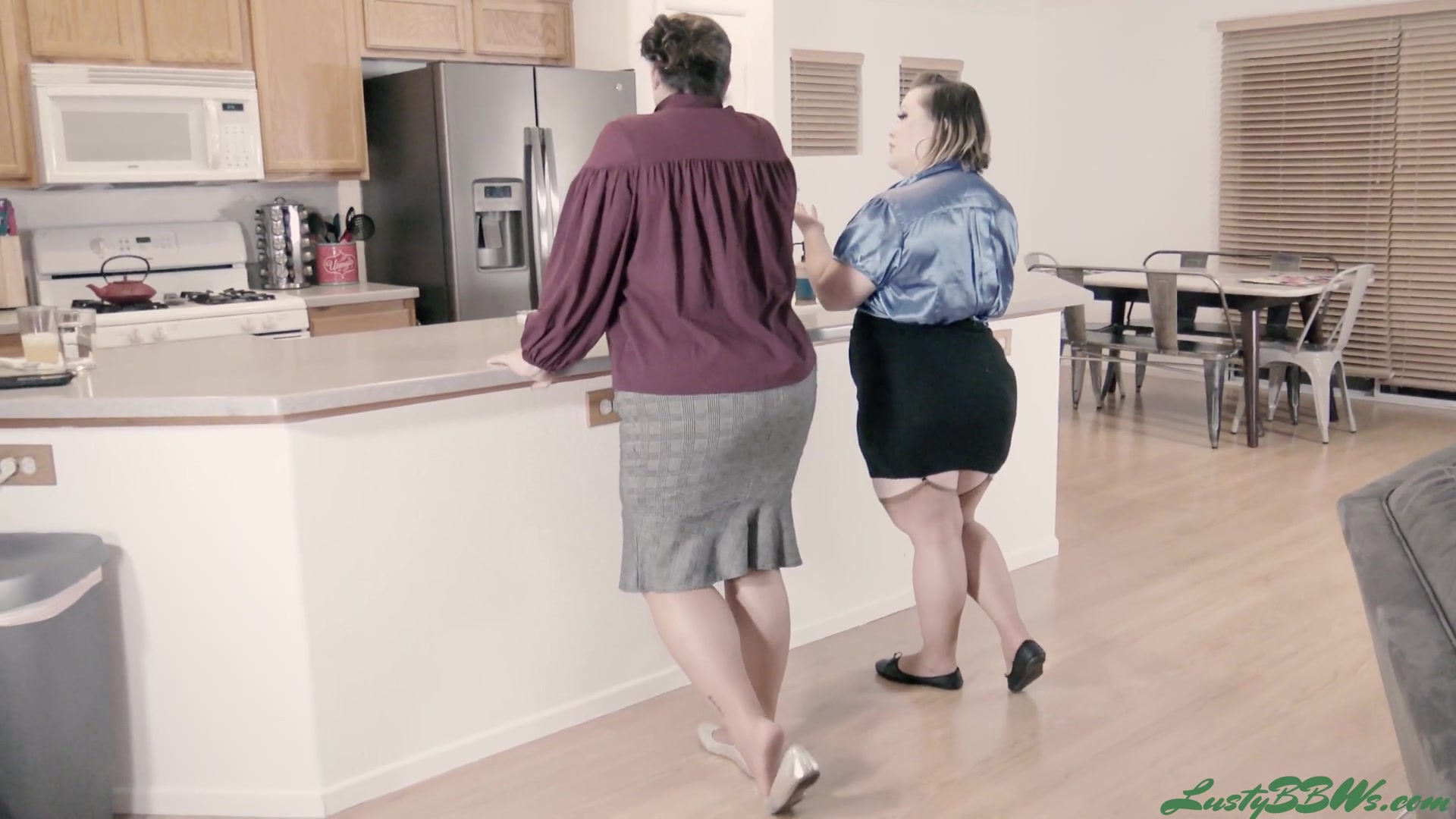 Hard Negotiations - Sex Movies Featuring Lusty Bbw