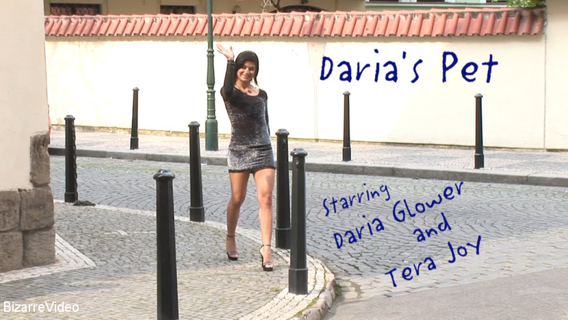 Daria's Pet: Daria Glower, Tera Joy - KINK