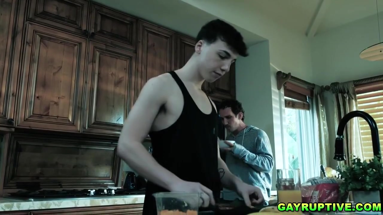 Finds Nice And Hot - Greg Mckeon And Troye Jacobs